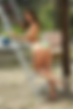 2018-07-07 Amirah Adara, Charlie Dean 95467_hd/95467_0019.jpg