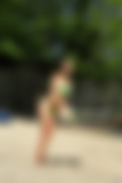 2018-07-07 Amirah Adara, Charlie Dean 95467_hd/95467_0027.jpg