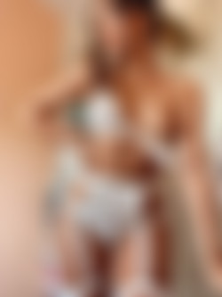 pixei/pics/20200518-333581024-Swipe_left_for_surprise.jpg