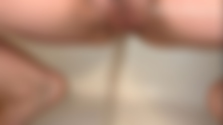 MillieKnoxx - Pee Compilation 4K HD/06.jpg