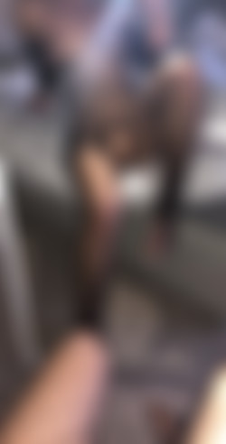 [OnlyFans.com] Elle Brooke (@ellebrookeuk)/photos/18-08-25 1939884-01 1122x2208.jpg