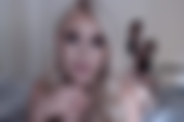 [OnlyFans.com] Elle Brooke (@ellebrookeuk)/photos/18-08-25 1940077-01 720x480.jpg