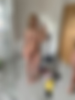 [OnlyFans.com] Elle Brooke (@ellebrookeuk)/photos/19-06-04 4715771-01 Good morning! Heres a nude 3024x4032.jpeg
