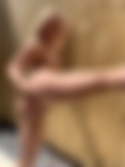 [OnlyFans.com] Elle Brooke (@ellebrookeuk)/photos/19-06-29 5208022-01 I hope my neighbours didnt see... 3024x4032.jpeg