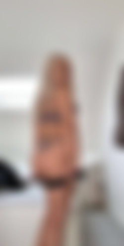 [OnlyFans.com] Elle Brooke (@ellebrookeuk)/photos/19-07-26 5753462-01 So this just happened.. my gorgeous Sister has set up an OnlyFans too Go s(..) 1088x2160.jpg