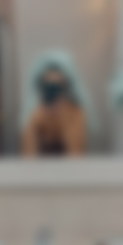 [OnlyFans] lil_nemo00 - 14 Vids & 20 Pics - @lil_nemo00/Images/lil_nemo00-25611502-Fresh out of the shower.jpg