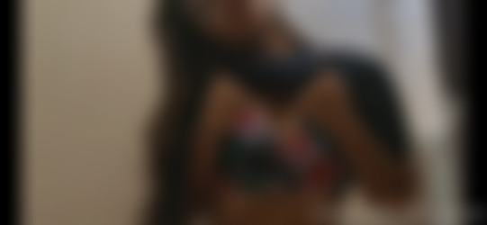 [OnlyFans] lil_nemo00 - 14 Vids & 20 Pics - @lil_nemo00/Images/lil_nemo00-27944398-June 12 Red Rose Day Just a little tease.jpg