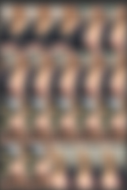 [Reddit] bigareolas/Screens/bigareolas_Alexis-DownUnder_2022-08-17_Flashing at my local grocery store.jpg