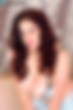 Scoreland.com SiteRip - Part #1/00100-December 2003 Score-Angela White/1600/Angela03.jpg