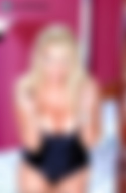 Scoreland.com SiteRip - Part #1/00045-Score Showgirls-Alyson McKenzie/1600/Alyson04.jpg