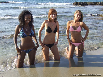 ugotitflauntit.com/08030 Emily and Friends_1280highres/015.jpg