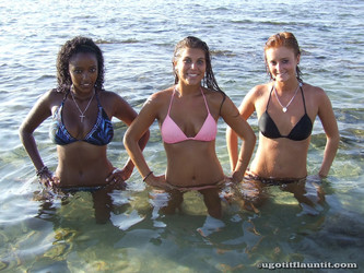 ugotitflauntit.com/08030 Emily and Friends_1280highres/027.jpg