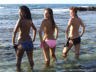 ugotitflauntit.com/08030 Emily and Friends_1280highres/037.jpg