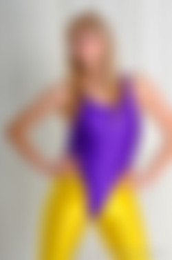 Shiny Leotards/Gallery 049 - Christina/049sl_010.jpg