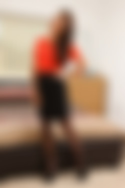 Only Secretaries In Suits 12.01.2012 - 26.12.2012/13th August 2012/58cfbz9w/634_0004.JPG