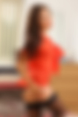 Only Secretaries In Suits 12.01.2012 - 26.12.2012/13th August 2012/58cfbz9w/634_0064.JPG