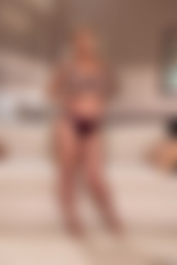 2018-11-27 Ryan Conner - Sneaky Mom 3 [MommyGotBoobs.com, Brazzers.com]/0007.jpg