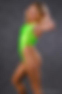 Shiny Leotards/Gallery 021 - Julia M/021sl_005.jpg