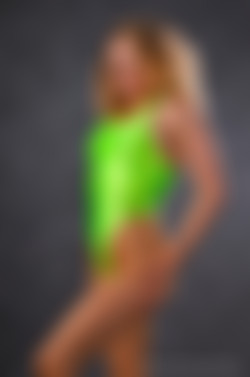 Shiny Leotards/Gallery 021 - Julia M/021sl_006.jpg