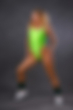 Shiny Leotards/Gallery 021 - Julia M/021sl_019.jpg