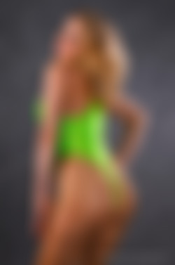 Shiny Leotards/Gallery 021 - Julia M/021sl_026.jpg