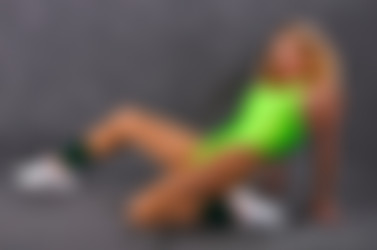 Shiny Leotards/Gallery 021 - Julia M/021sl_037.jpg
