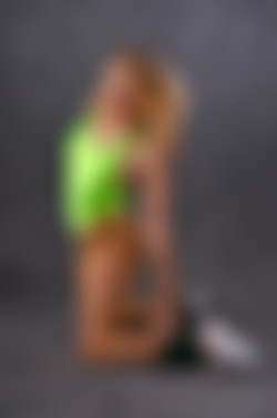 Shiny Leotards/Gallery 021 - Julia M/021sl_039.jpg