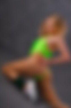 Shiny Leotards/Gallery 021 - Julia M/021sl_074.jpg