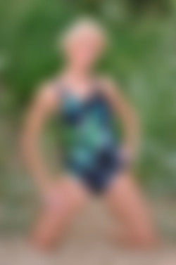 Shiny Leotards/Gallery 079 - Tanya H/079sl_048.jpg