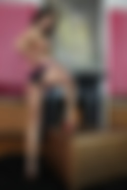 A View To A Gape 3/Lindsey/024.jpg