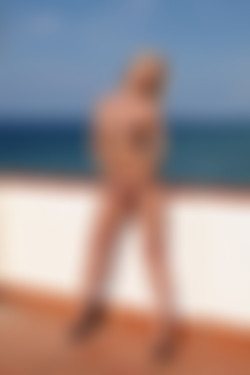 photodromm.com - 2011-11/evelyn - 04 - blonde angel 2/35l.jpg
