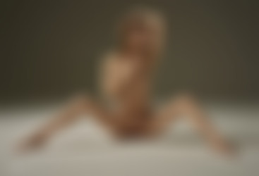 HA 2017-11/2017-11-01 Flora - Sexual being/flora-sexual-being-28-10000px.jpg