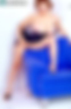 Scoreland.com SiteRip - Part #1/00009-September 2003 Voluptuous - Adrianna-Adrianna/1600/Adrianna10.jpg
