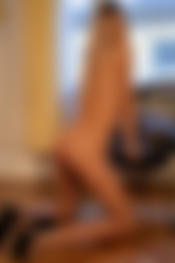 2021phdee/2021-09/[photodromm.com] - 16.09.2021 - Ursula - The Chair (x46, 3000px)/The Chair (44).jpg