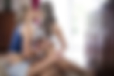 VT Gina.Gerson.and.Ivana.Sugar.Flirtatious/vivthomas_flirtatious_gina-gerson--ivana-sugar_high_0020.jpg