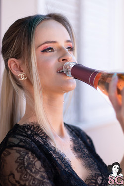 Kimnina/2022-01-07 Let Me Be Your Sommelier/14.jpg