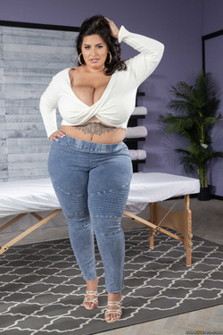 [DirtyMasseur] 19.09.07 - Sofia Rose - Can You Handle This - Picset/0004.jpg
