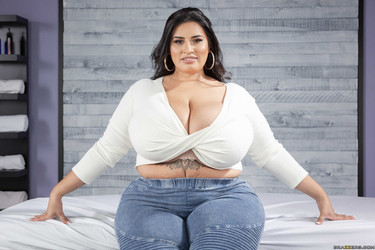 [DirtyMasseur] 19.09.07 - Sofia Rose - Can You Handle This - Picset/0008.jpg