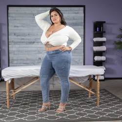 [DirtyMasseur] 19.09.07 - Sofia Rose - Can You Handle This - Picset