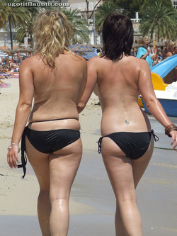 ugotitflauntit.com/08022 Melisa and Sophie_1280highres/024.jpg