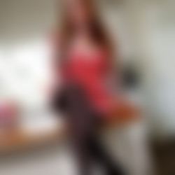 brattymilf.com_17.11.22.summer.hart.-.taste.test.with.my.stepmom.XXX.iMAGESET-IMNoob