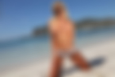 photodromm.com - 2011-12/holly - 16 - the bikini test 2/06l.jpg