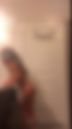 Hidden-Zone_SiteRip_2024_ 06/hz_34137.avi