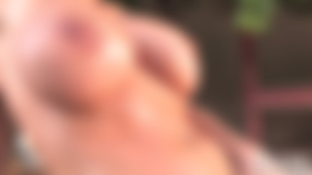 Nikki Benz(MegaPack)/Nikki Benz (Aziani 1).wmv